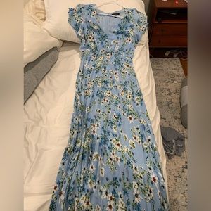 Floor length floral dress from Banana Republic. Never worn. Size 14